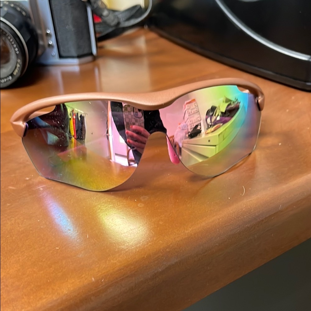 DO NOT PURCHASE
 Mirrored Sunglasses